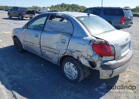 2008 Kia Rio Lx z USA, uszkodzony, nr VIN KNADE123786379326